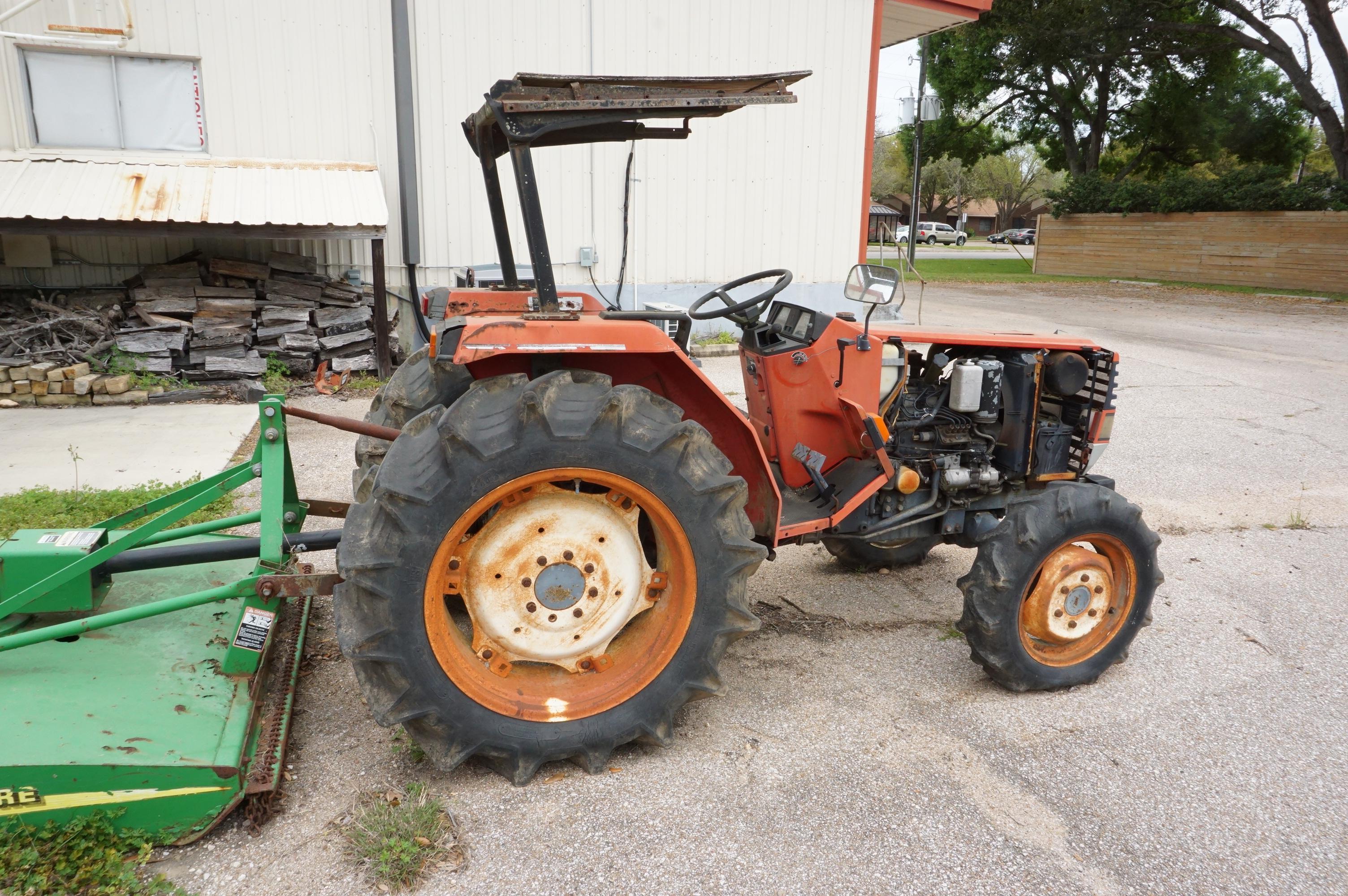 Estate Find: Shibaura D338DT, 40hp 4 cylinder Japanese Diesel Tractor, aprox. 1991 Year Model.