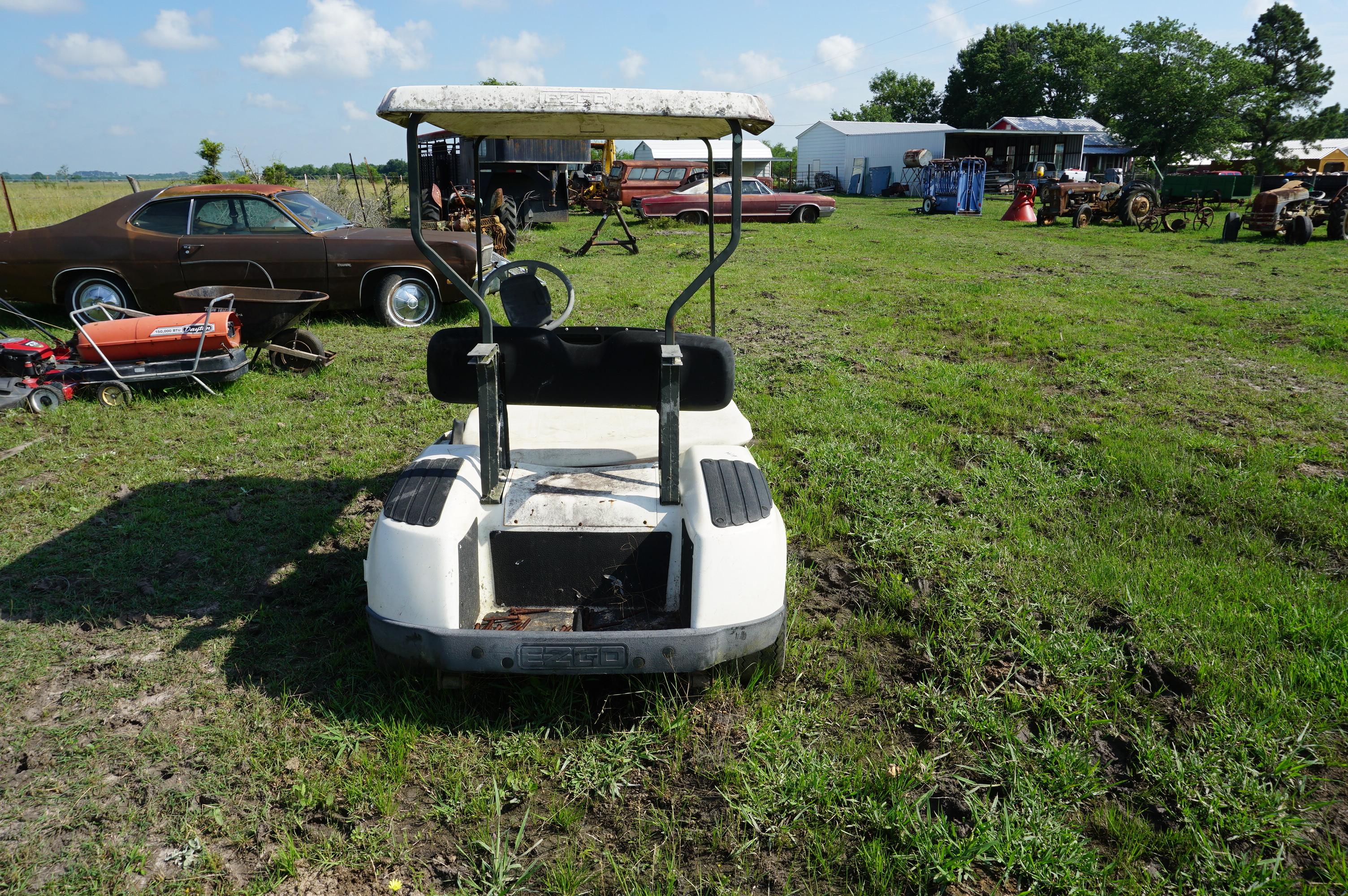 EZ-GO Golf Cart, Gasoline Engine. NOT RUNNING