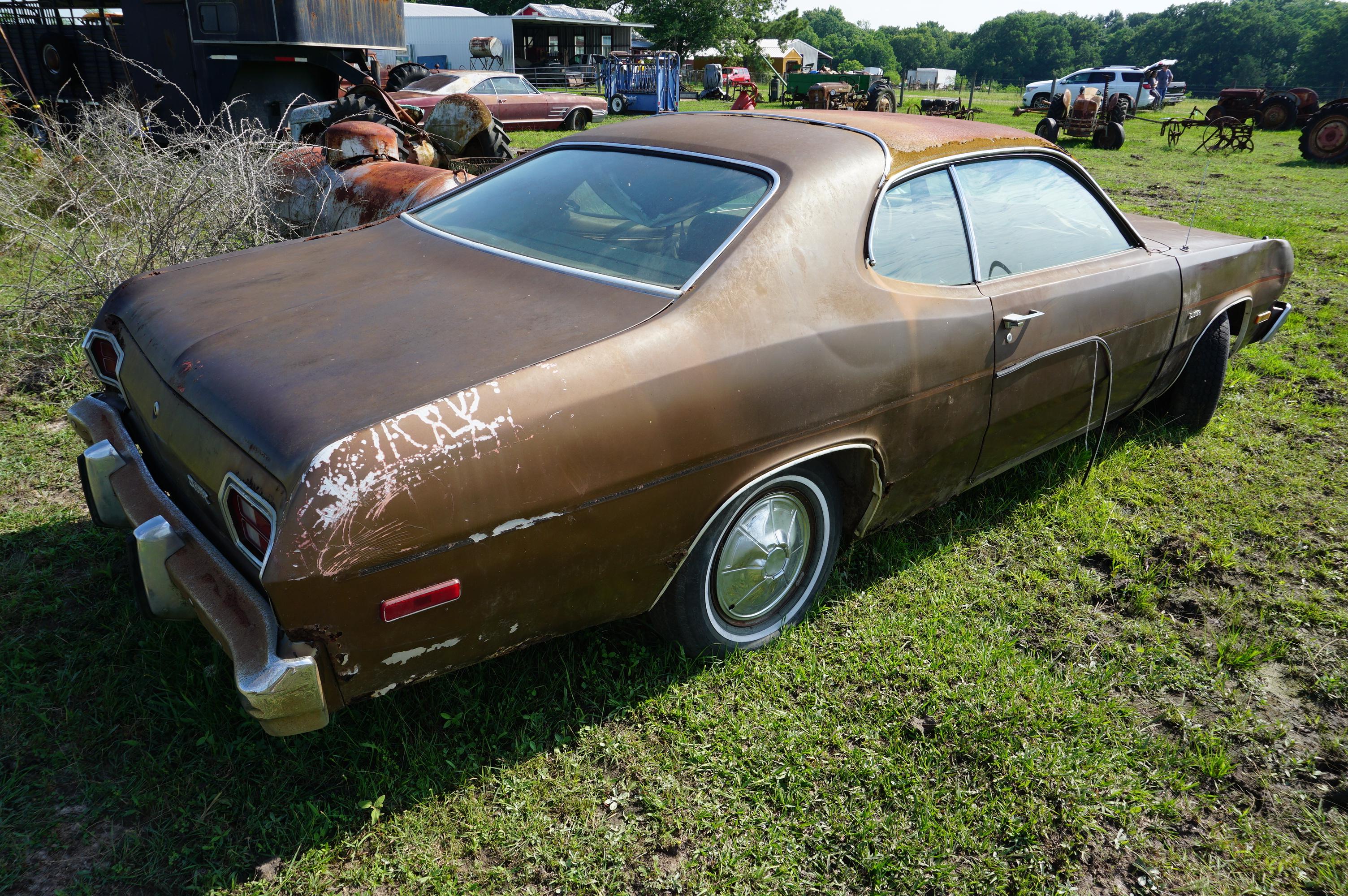 1975 Plymouth Duster, NOT RUNNING, Title is in Hand on Premise, Photo of Title Shown