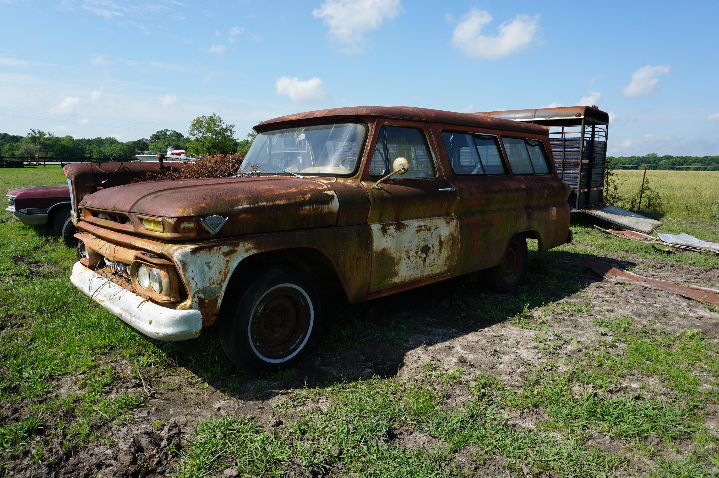 1966 GMC Suburban, NOT RUNNING. We have Title on Premise, Photo of Title Shown