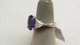 18K w/g Ring, 2.50ct Sapphire & 1.10ct t.w.