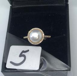 LADIES 14K ROSE GOLD .16CT T.W. DIAMOND PEARL RING 2.8GR