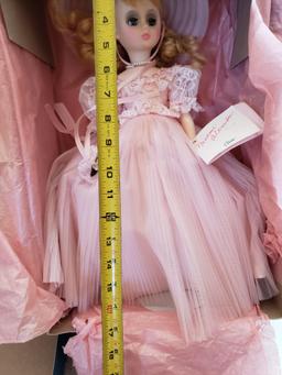 18" Madame Alexander Elise Doll