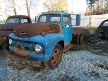 1952 Ford Flatbed Truck
