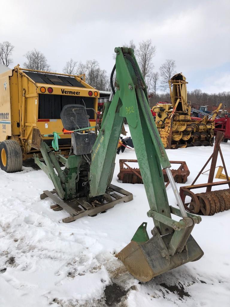 3452 John Deere 10A Backhoe