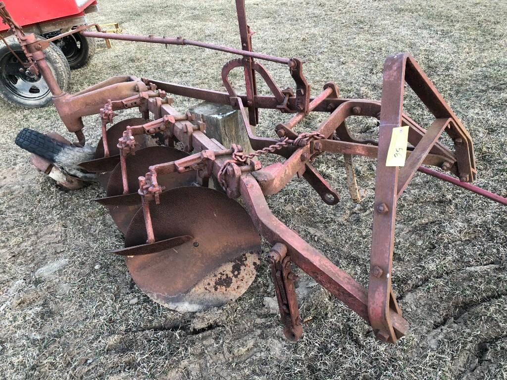 056 Disc Plow