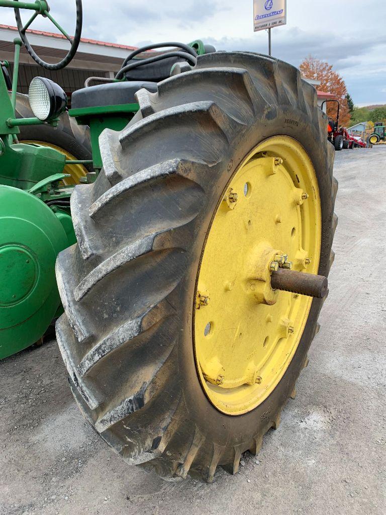 4 John Deere 60 Tractor...SEE VIDEO!