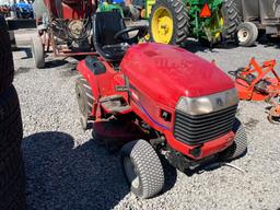 2915 Wheel Horse Lawn Mower