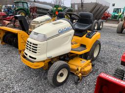 2929 Cub Cadet 3204 Garden Tractor