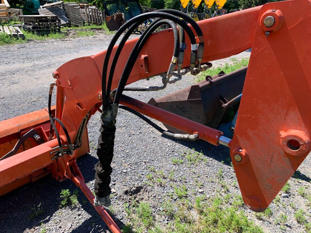 6373 Kubota LA514 Loader