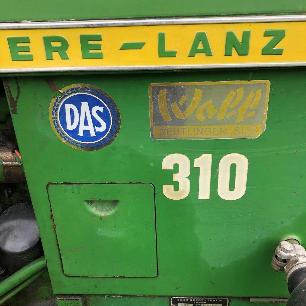 1 John Deere Lanz 310 Tractor