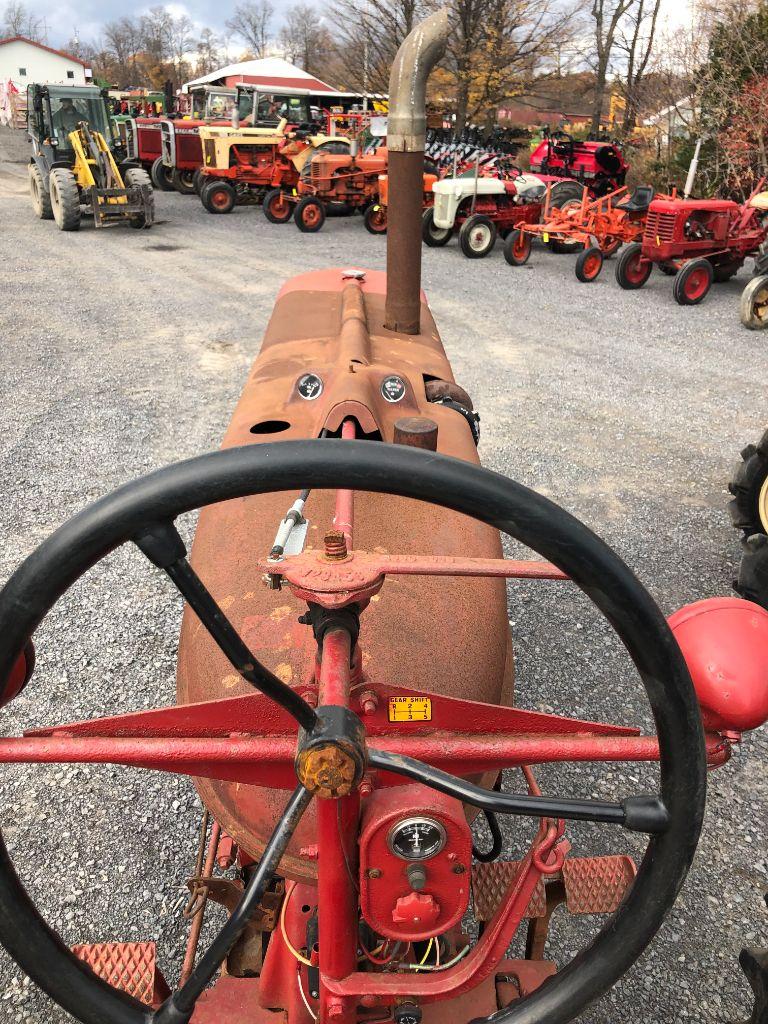 192 Farmall Super MD6 Tractor