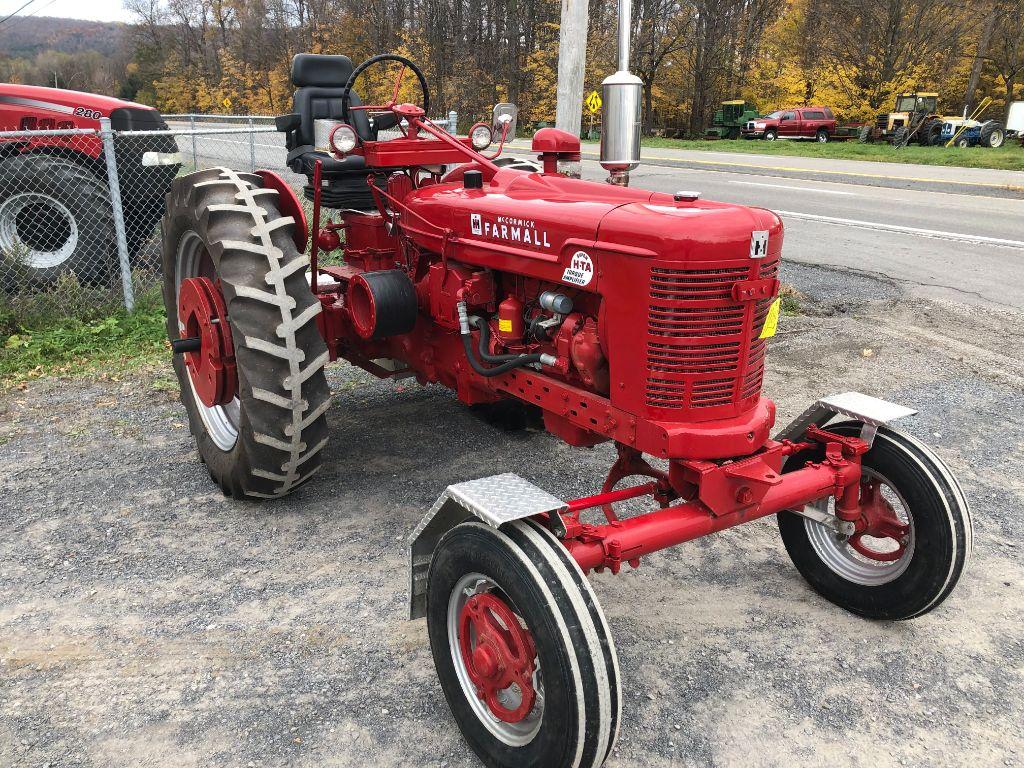 207 Farmall Super HTA Tractor