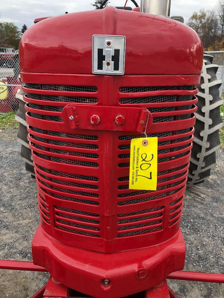 207 Farmall Super HTA Tractor