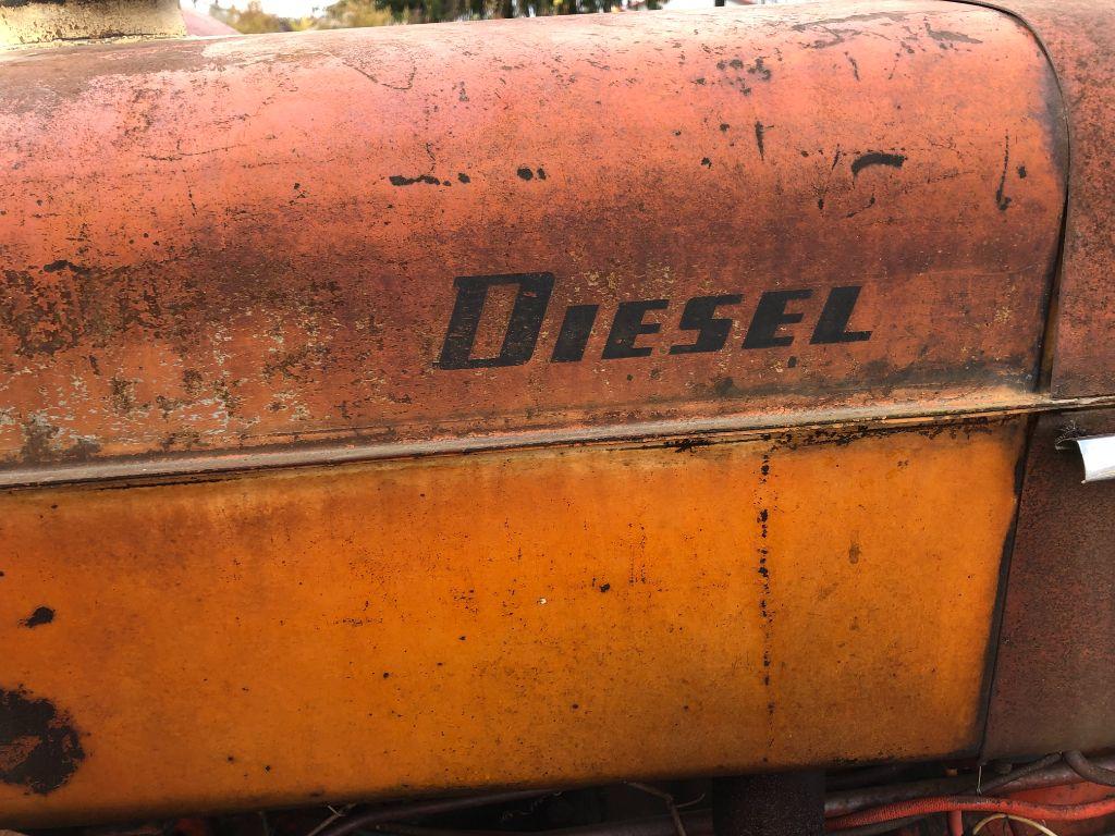 24 Case 900 Diesel Tractor