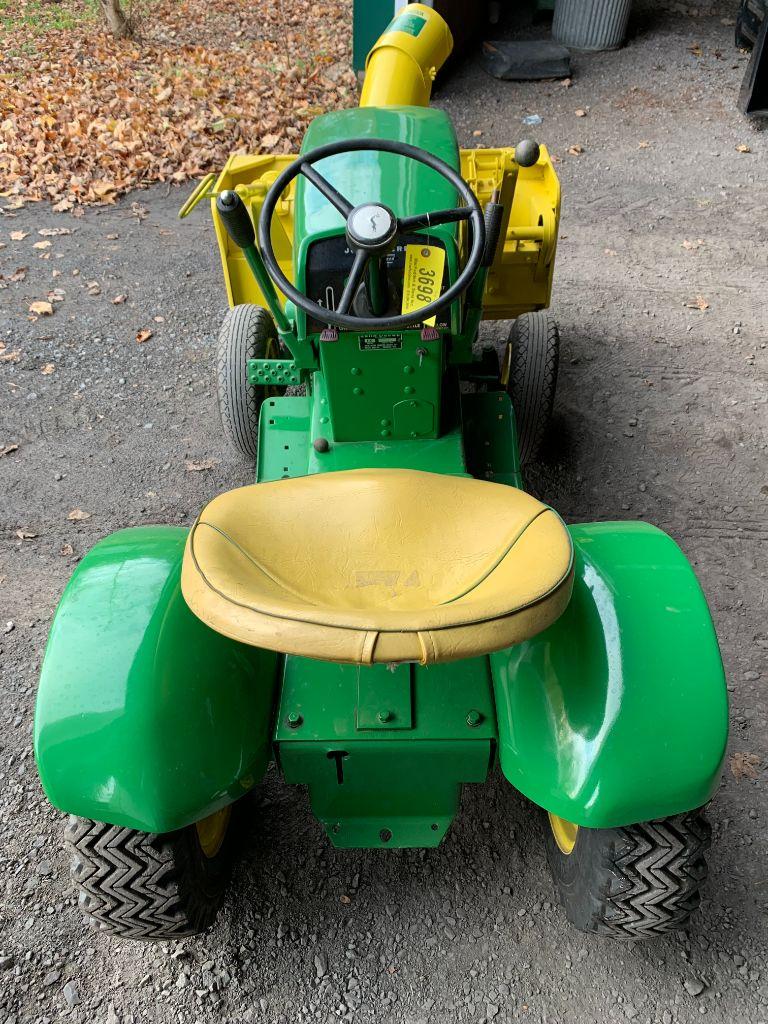 3698 Early John Deere 110 Garden Tractor