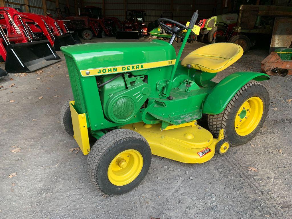 3699 John Deere 110 Garden Tractor with Mower