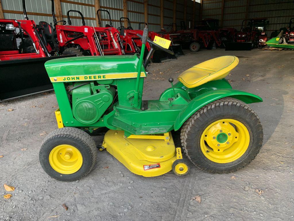 3699 John Deere 110 Garden Tractor with Mower