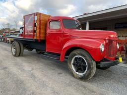 49 1940 International Truck