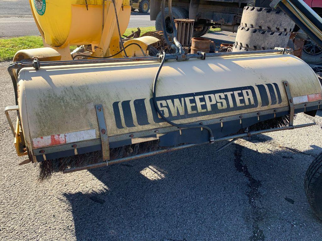 11 Hydraulic Driven Sweepster Broom