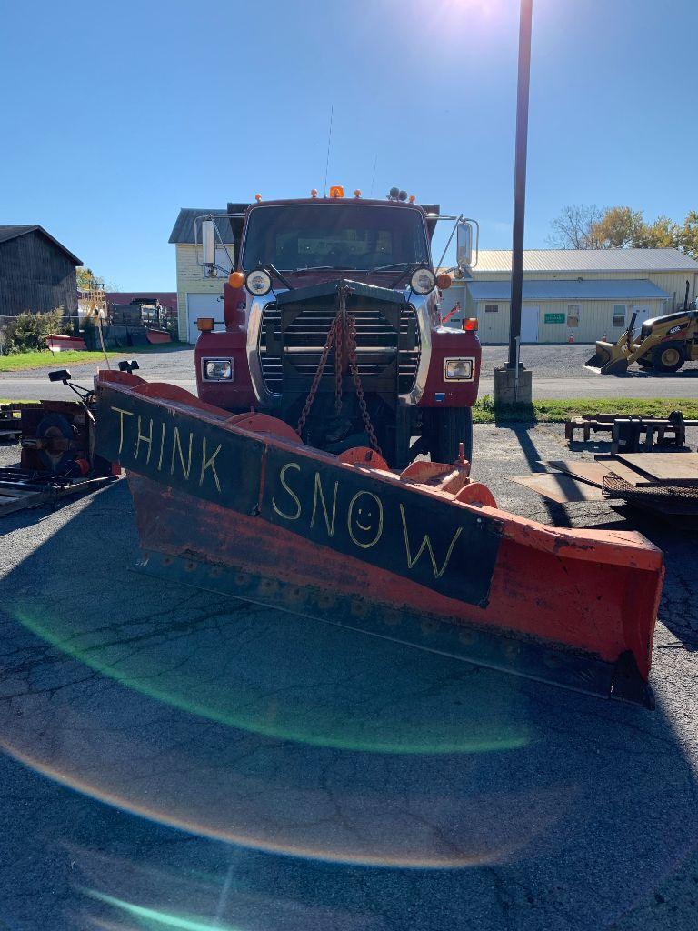 6 Ford L8000 Dump Truck with Plow