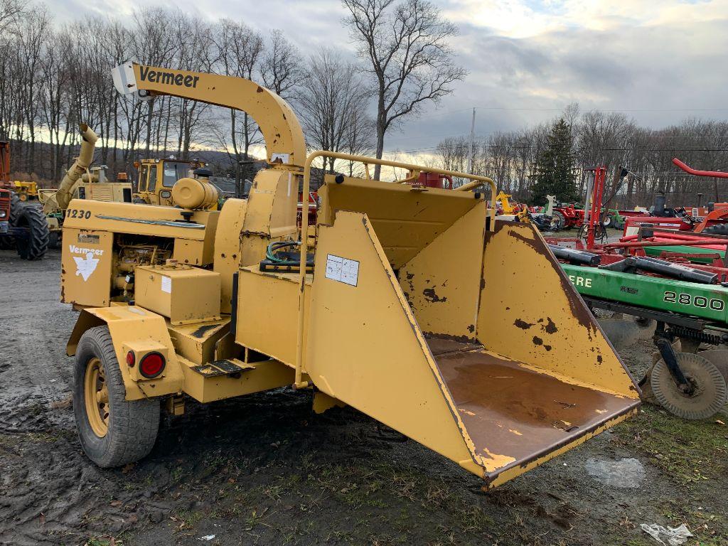 6881 Vermeer 1230 Chipper