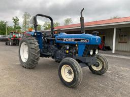 7423 Ford 3930 Tractor