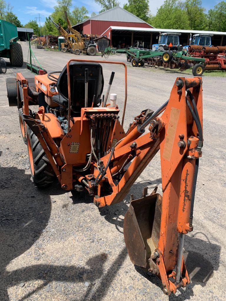 7431 Kubota B6100 Tractor