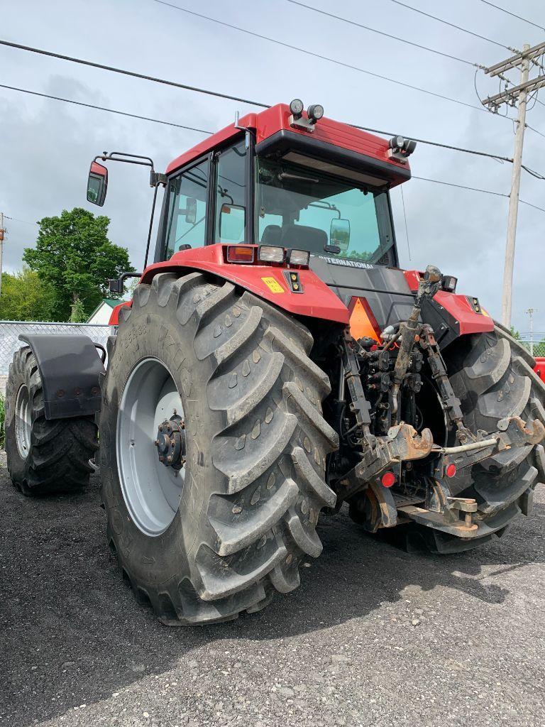 7483 1995 CaseIH 7250 Tractor