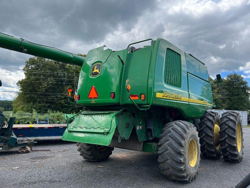 7820 John Deere 9660 STS Combine