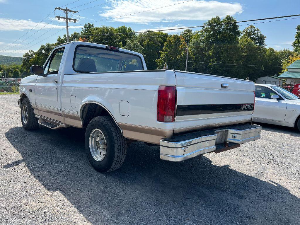 7883 1996 Ford F150 Truck