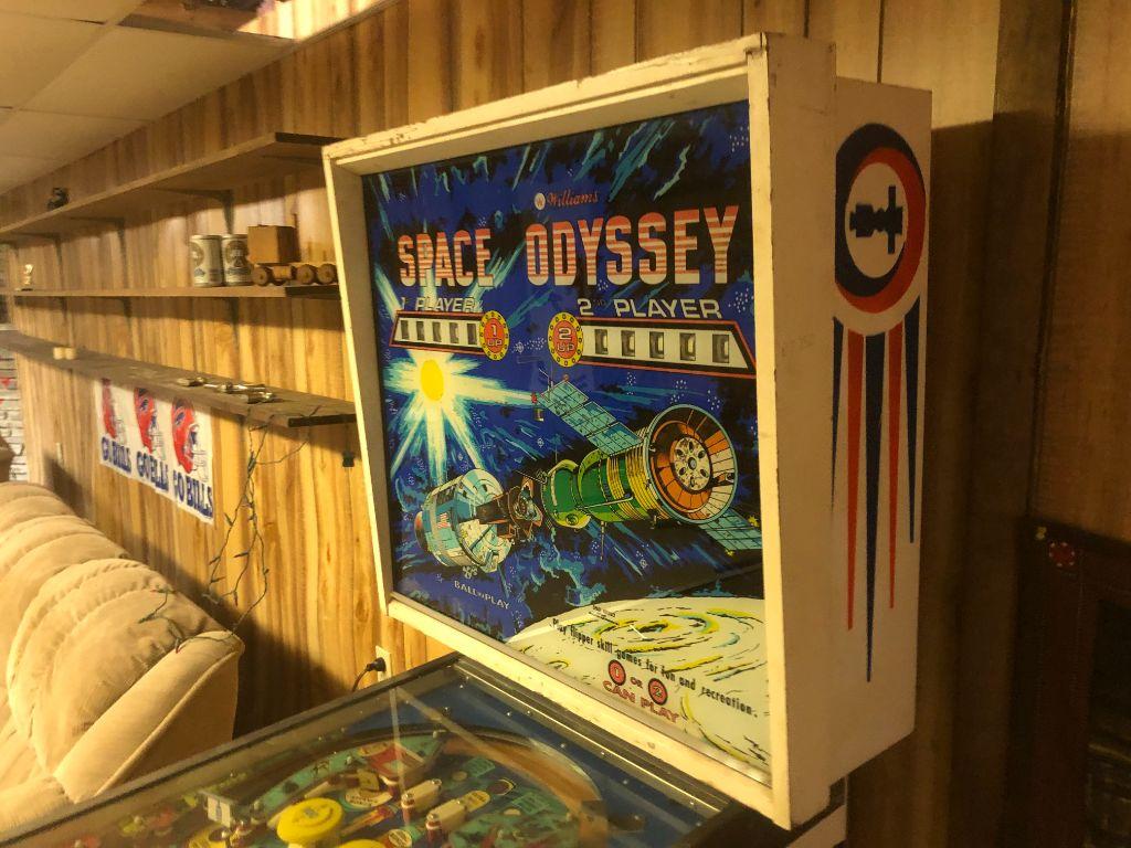 13 Space Odyssey Pinball Machine