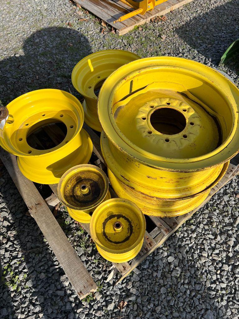 7991 (6) New John Deere Rims