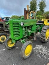9041 John Deere M Tractor