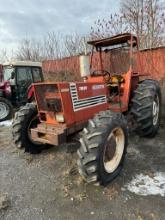 9445 Hesston 780DT Tractor