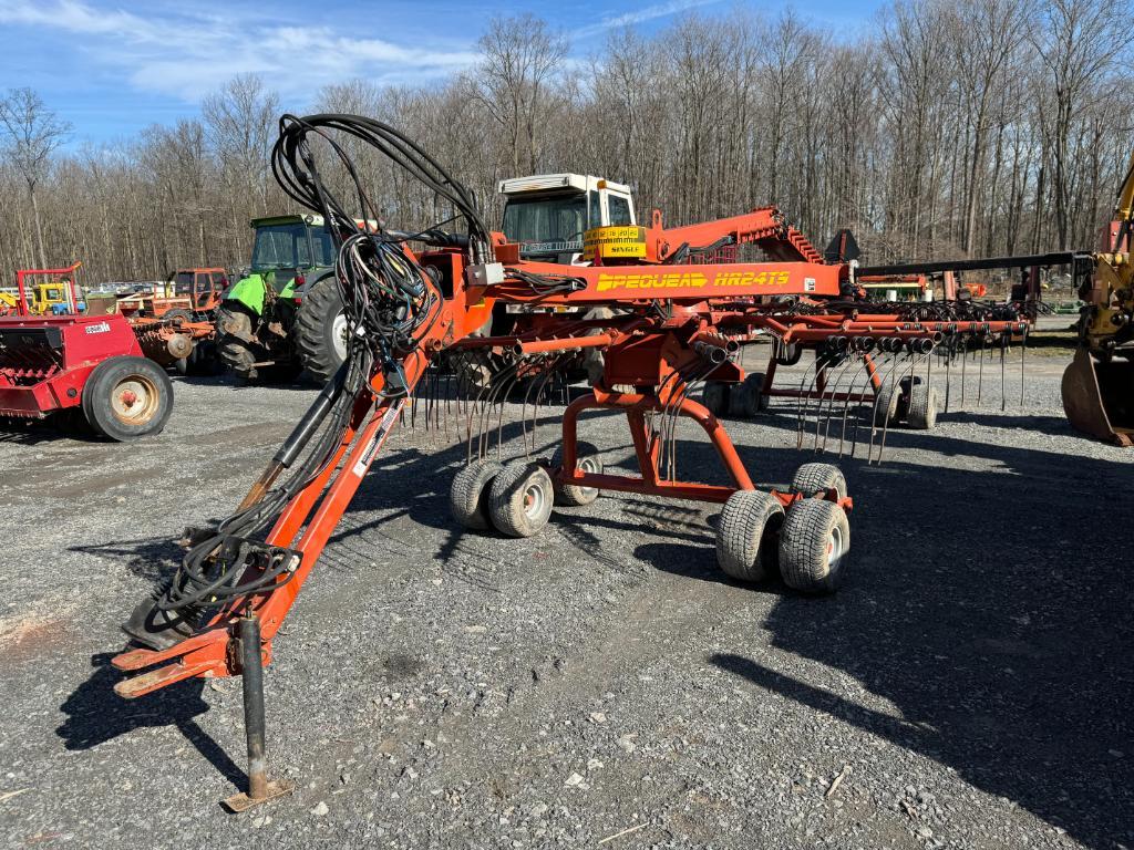 1821 Pequea HR24TS Twin Rotary Rake