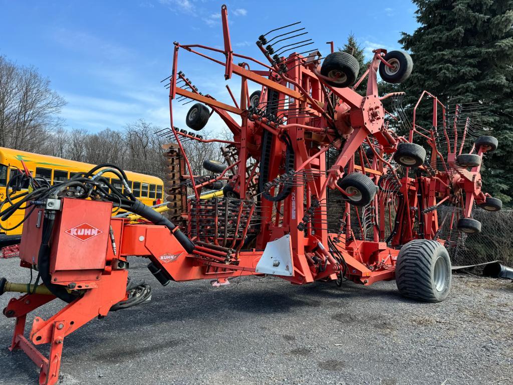 1866 Kuhn GA15021 Twin Rake