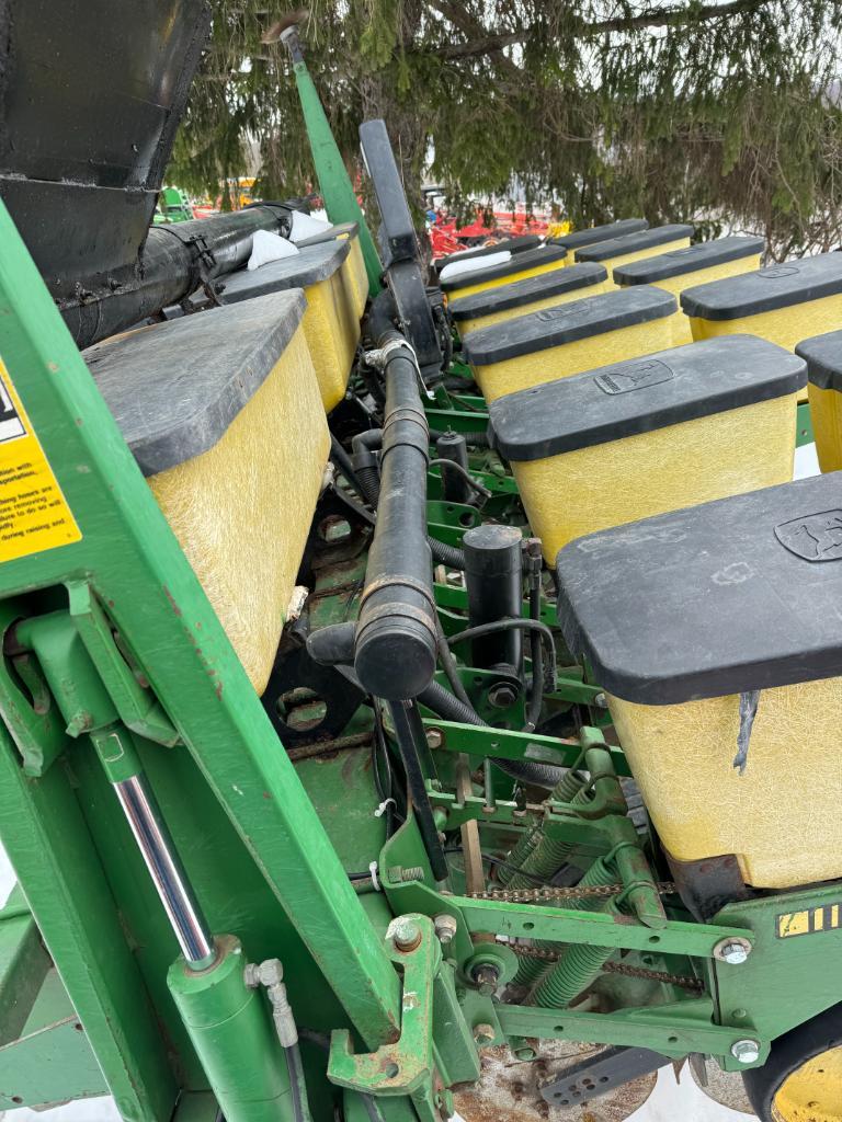 1936 John Deere 7200 Planter