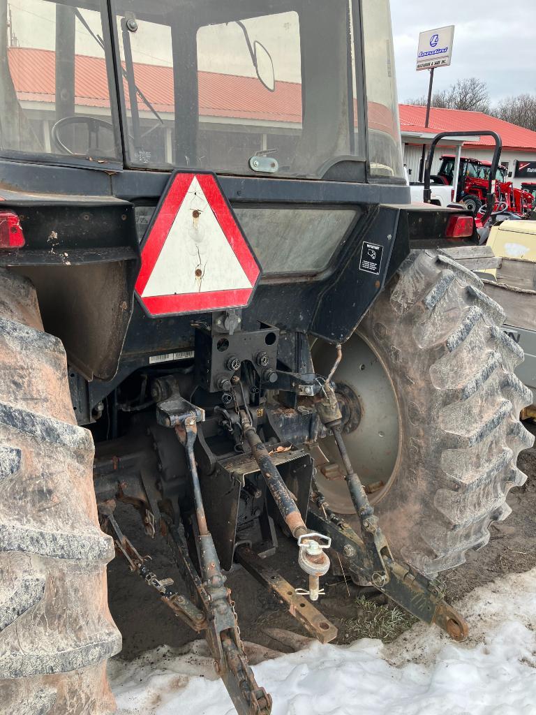 1960 CaseIH 2255 Tractor