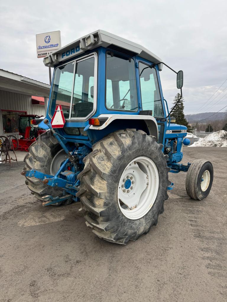 9564 Ford 5610 Tractor