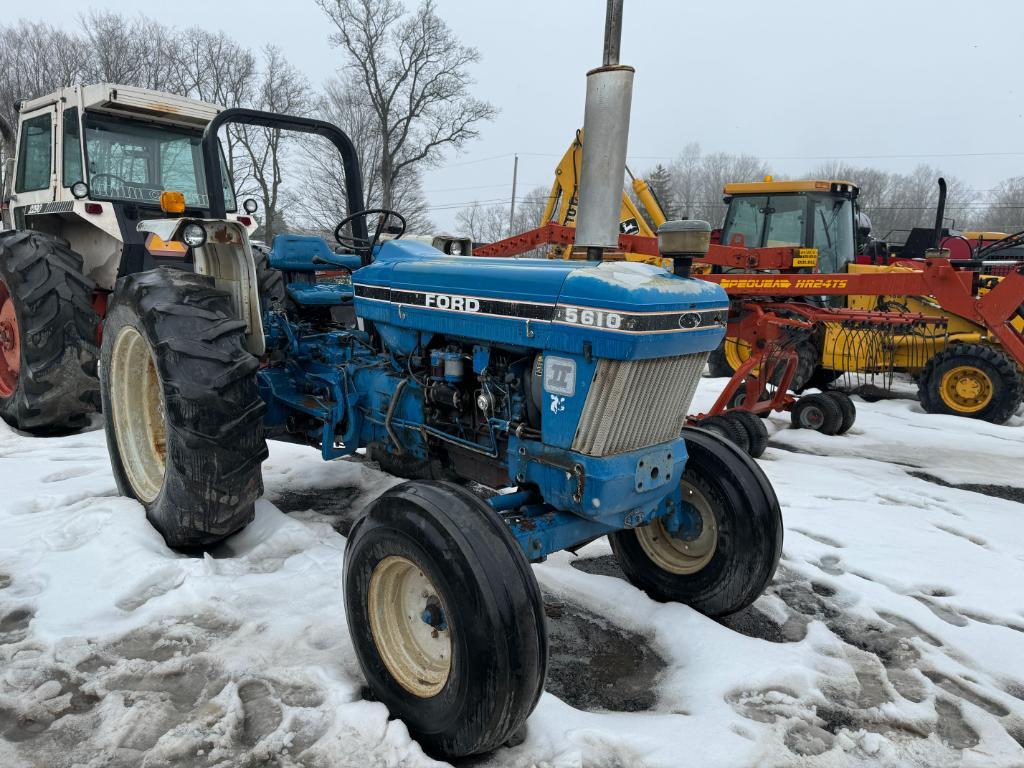 9717 Ford 5610 Tractor