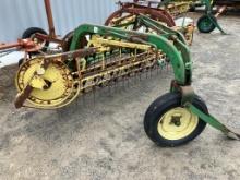 2097 John Deere 660 Hay Rake