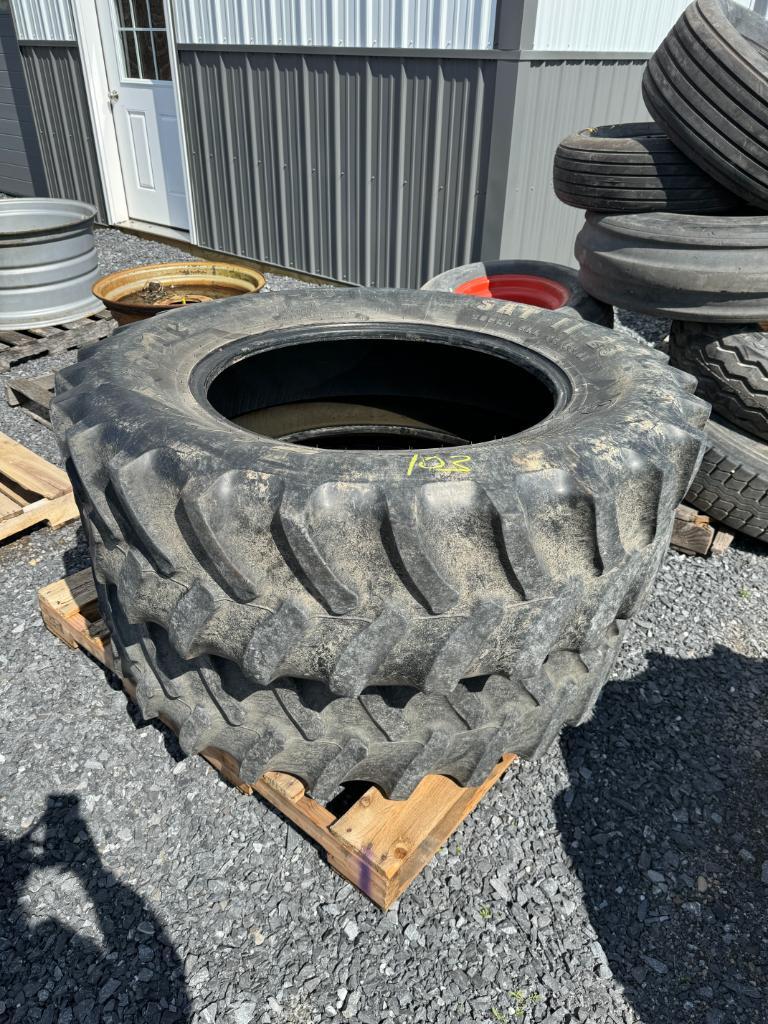 103 Pair of 14-9.28 Tires