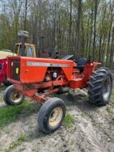 304 Allis-Chalmers 185 Tractor