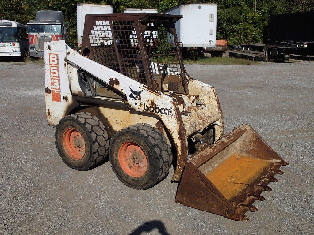 1992 Bobcat 853 skid steer loader - s/n 510125158