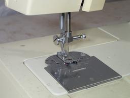Singer 4610 sewing machine - s/n N815902122