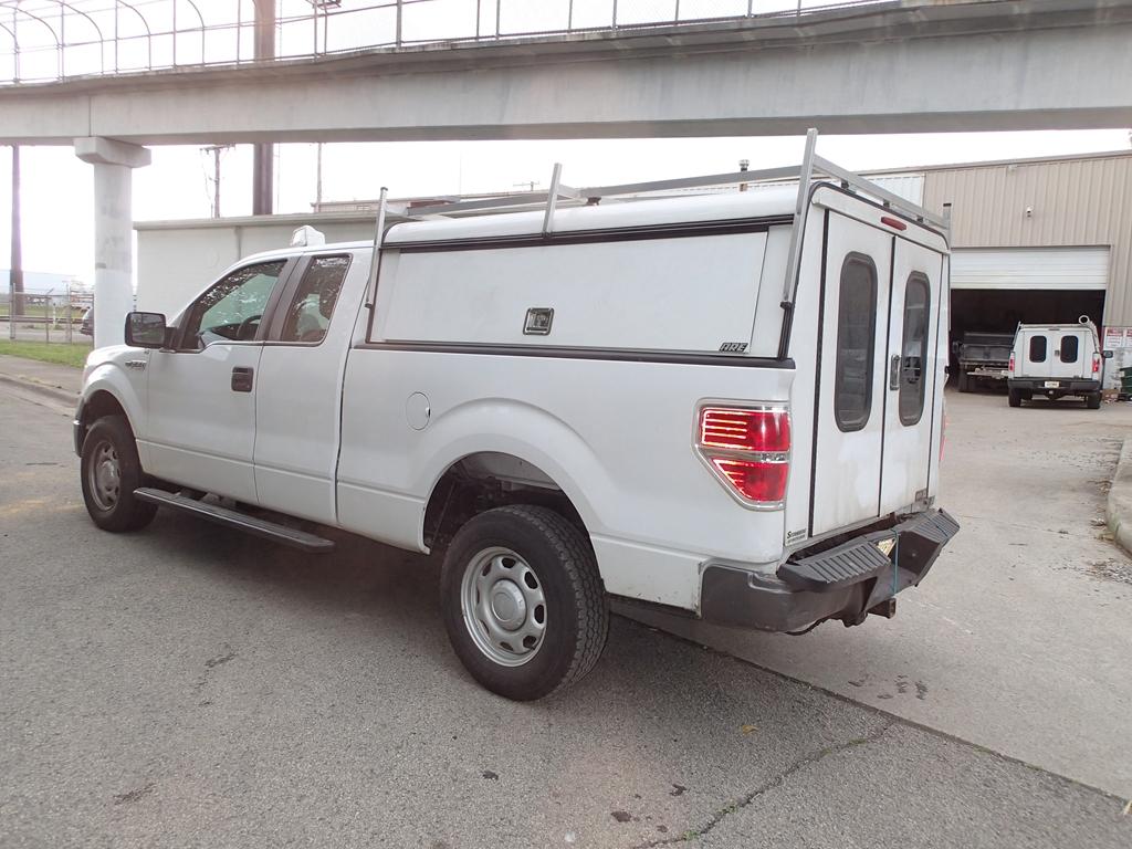 2011 Ford F-150 XL - VIN 1FTFX1EF4BFB04144