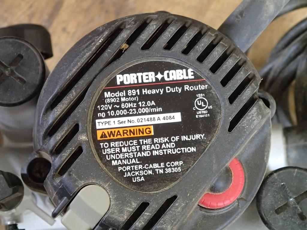 Porter-Cable 891 router w/(2) bases