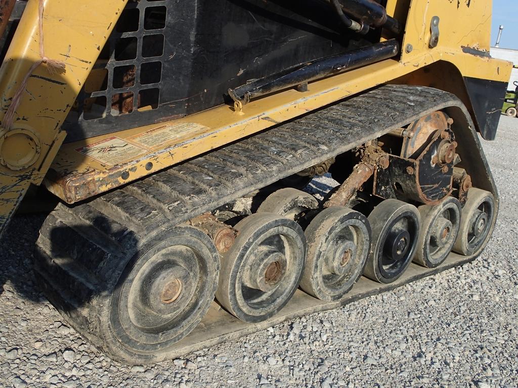 ASV RC30 rubber track skid steer - PIN RSA03097 - see video