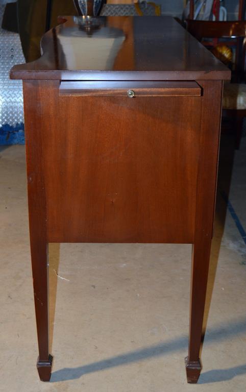 Vintage Biggs, Richmond VA, Federal Style Inlaid Mahogany Sideboard